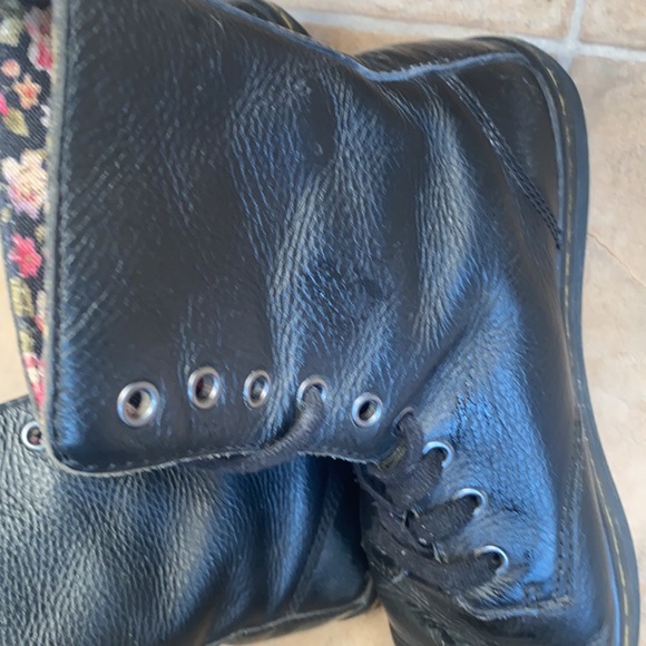 Doc martens - Picture 3 of 4